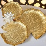 Golden Polished Aluminium Leaf Shaped Platter, For Serving Food