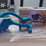 Plastic Blye Big Orange Hand Juicer, Color : Blue