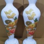 Printed Polished Ceramic Fancy Flower Vase, Color : White (base Color) Antique, Packaging Type : Thermocol Box